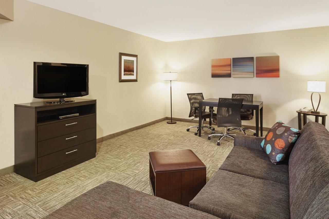 Staybridge Suites Glenview By Ihg Esterno foto